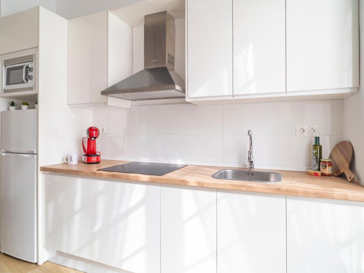 Sanders Lavender - Delightful Two-Bedroom Apartment Downtown Málaga Exterior foto